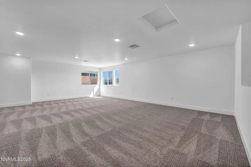 1340 Nebula, Carson City, Nevada 89705, 5 Bedrooms Bedrooms, ,4 BathroomsBathrooms,Residential,Residential,Nebula,250056392