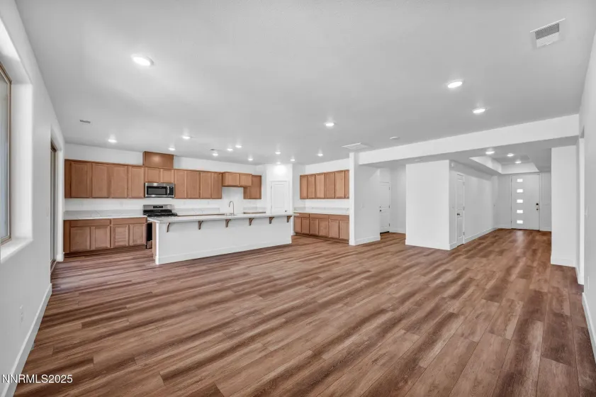 1340 Nebula, Carson City, Nevada 89705, 5 Bedrooms Bedrooms, ,4 BathroomsBathrooms,Residential,Residential,Nebula,250056392