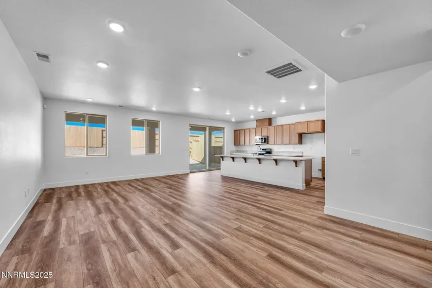 1340 Nebula, Carson City, Nevada 89705, 5 Bedrooms Bedrooms, ,4 BathroomsBathrooms,Residential,Residential,Nebula,250056392