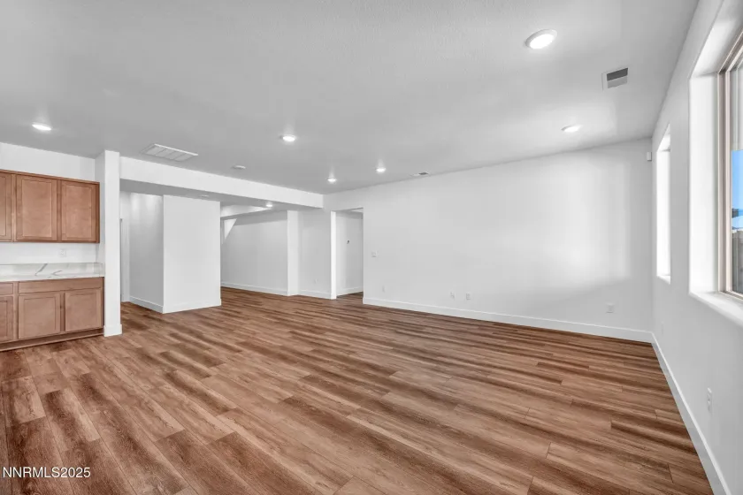 1340 Nebula, Carson City, Nevada 89705, 5 Bedrooms Bedrooms, ,4 BathroomsBathrooms,Residential,Residential,Nebula,250056392