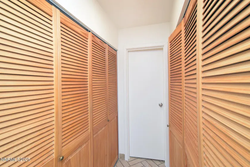 2750 Plumas, Reno, Nevada 89509, 2 Bedrooms Bedrooms, ,2 BathroomsBathrooms,Residential,Residential,Plumas,250056396