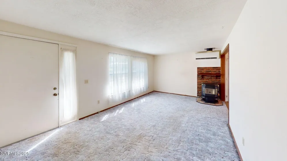 3 Colado, Winnemucca, Nevada 89445, 3 Bedrooms Bedrooms, ,2 BathroomsBathrooms,Residential,Residential,Colado,250056402