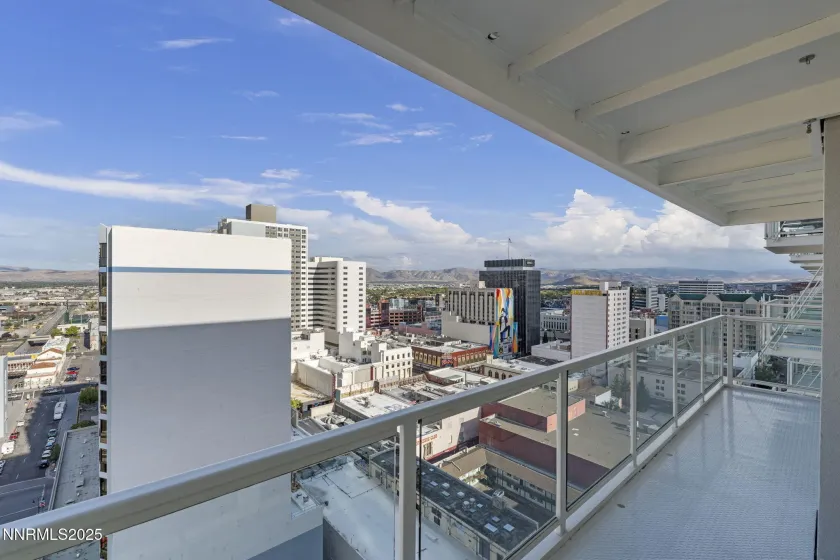 255 Sierra, Reno, Nevada 89501, 1 Bedroom Bedrooms, ,1 BathroomBathrooms,Residential,Residential,Sierra,250056405
