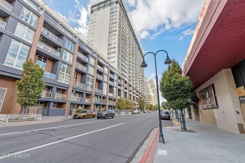 255 Sierra, Reno, Nevada 89501, 1 Bedroom Bedrooms, ,1 BathroomBathrooms,Residential,Residential,Sierra,250056405