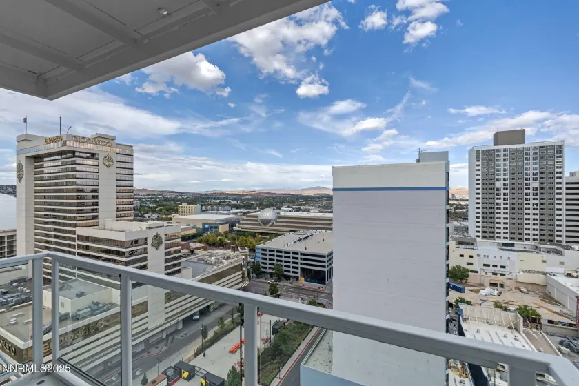 255 Sierra, Reno, Nevada 89501, 1 Bedroom Bedrooms, ,1 BathroomBathrooms,Residential,Residential,Sierra,250056407