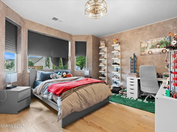 941 Silver Coyote, Sparks, Nevada 89436, 3 Bedrooms Bedrooms, ,2 BathroomsBathrooms,Residential,Residential,Silver Coyote,250056406