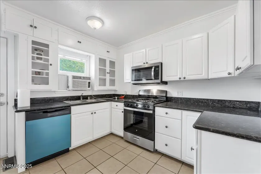 1902 Peters, Carson City, Nevada 89706, 2 Bedrooms Bedrooms, ,1 BathroomBathrooms,Residential,Residential,Peters,250056408