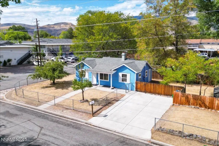 1902 Peters, Carson City, Nevada 89706, 2 Bedrooms Bedrooms, ,1 BathroomBathrooms,Residential,Residential,Peters,250056408