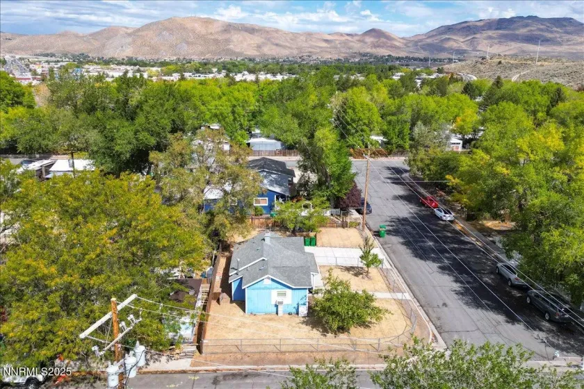 1902 Peters, Carson City, Nevada 89706, 2 Bedrooms Bedrooms, ,1 BathroomBathrooms,Residential,Residential,Peters,250056408
