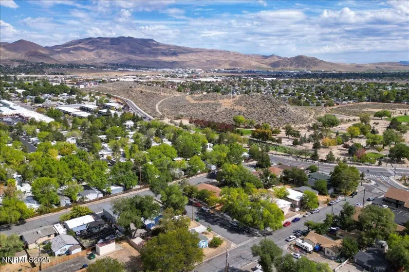 1902 Peters, Carson City, Nevada 89706, 2 Bedrooms Bedrooms, ,1 BathroomBathrooms,Residential,Residential,Peters,250056408