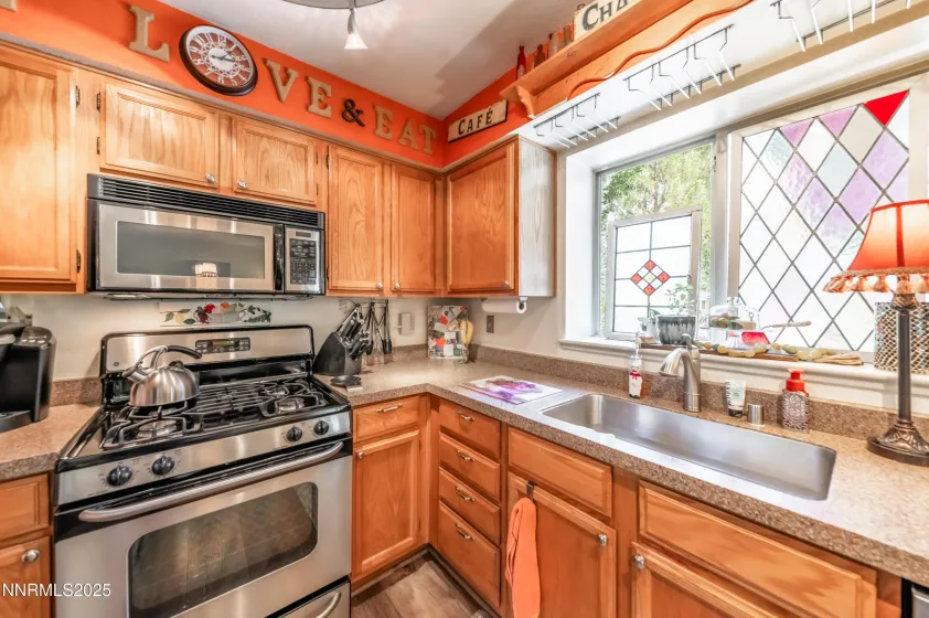 440 Aswan, Sparks, Nevada 89441, 3 Bedrooms Bedrooms, ,3 BathroomsBathrooms,Residential,Residential,Aswan,250056383