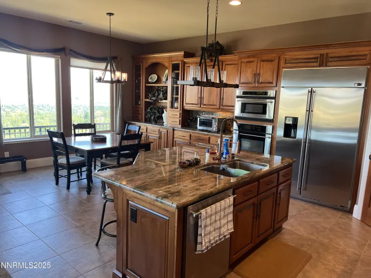5360 Bellazza, Reno, Nevada 89519, 4 Bedrooms Bedrooms, ,3 BathroomsBathrooms,Residential,Residential,Bellazza,250056412