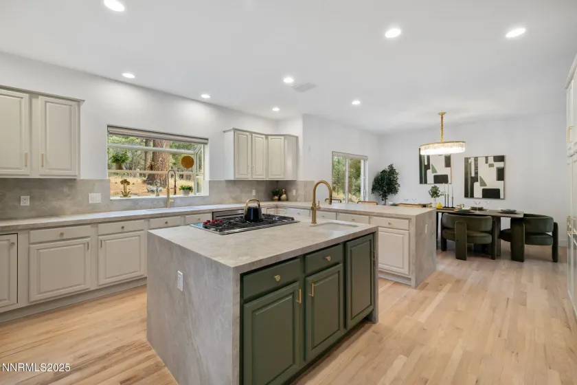 16435 Snow Flower, Reno, Nevada 89511, 5 Bedrooms Bedrooms, ,4 BathroomsBathrooms,Residential,Residential,Snow Flower,250056413