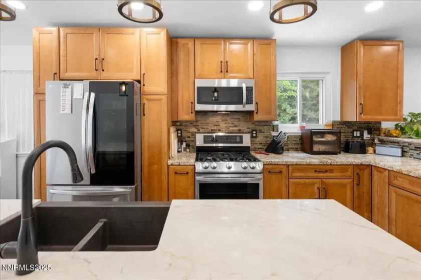 5658 Cranberry, Sun Valley, Nevada 89433, 4 Bedrooms Bedrooms, ,2 BathroomsBathrooms,Residential,Residential,Cranberry,250056415