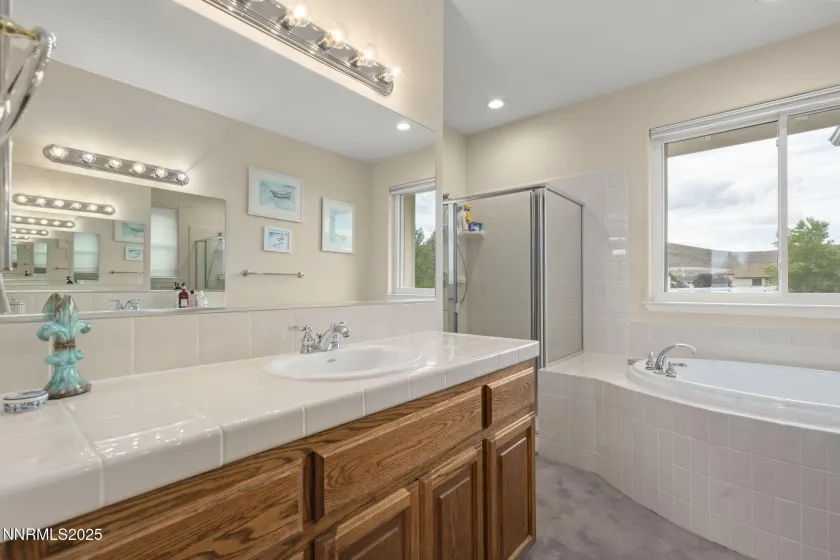 1094 Rawhide, Fernley, Nevada 89408, 3 Bedrooms Bedrooms, ,2 BathroomsBathrooms,Residential,Residential,Rawhide,250056414