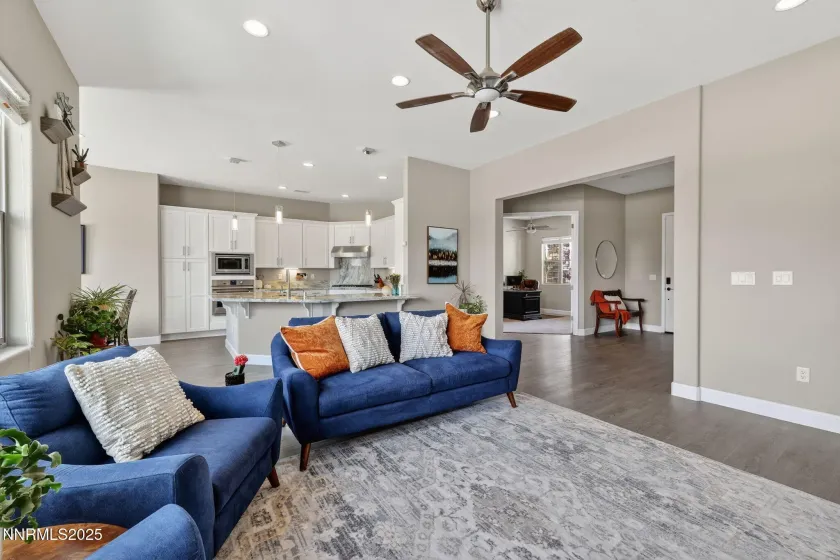 11740 Rustic Ridge, Sparks, Nevada 89441, 3 Bedrooms Bedrooms, ,2 BathroomsBathrooms,Residential,Residential,Rustic Ridge,250056419