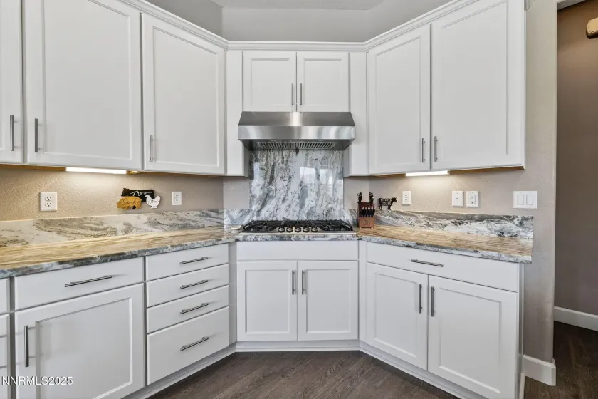 11740 Rustic Ridge, Sparks, Nevada 89441, 3 Bedrooms Bedrooms, ,2 BathroomsBathrooms,Residential,Residential,Rustic Ridge,250056419