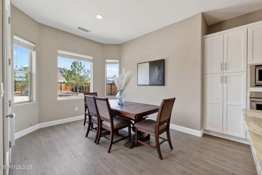 11740 Rustic Ridge, Sparks, Nevada 89441, 3 Bedrooms Bedrooms, ,2 BathroomsBathrooms,Residential,Residential,Rustic Ridge,250056419
