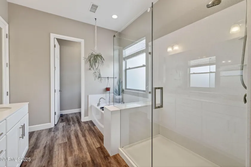 11740 Rustic Ridge, Sparks, Nevada 89441, 3 Bedrooms Bedrooms, ,2 BathroomsBathrooms,Residential,Residential,Rustic Ridge,250056419