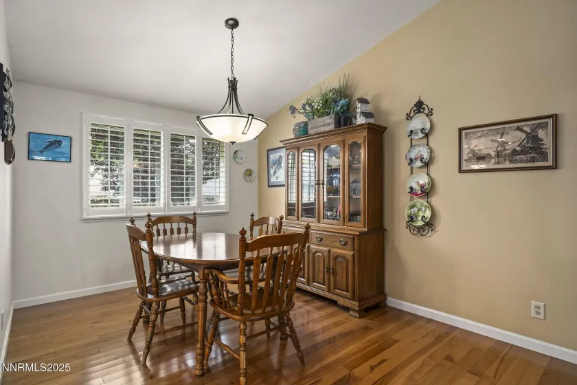 1857 Golden Spike Drive, Sparks, Nevada 89434, 4 Bedrooms Bedrooms, ,3 BathroomsBathrooms,Residential,Residential,Golden Spike Drive,250056424