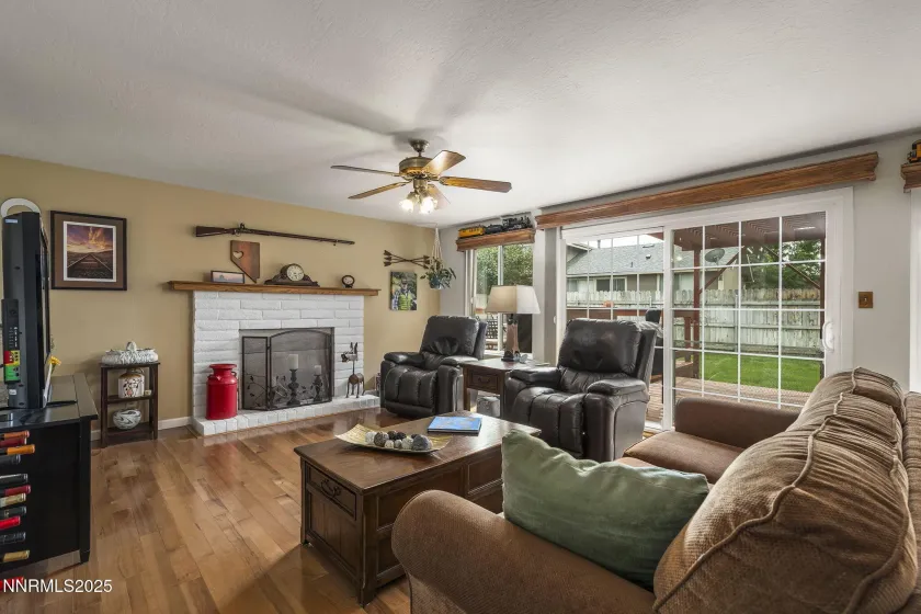 1857 Golden Spike Drive, Sparks, Nevada 89434, 4 Bedrooms Bedrooms, ,3 BathroomsBathrooms,Residential,Residential,Golden Spike Drive,250056424