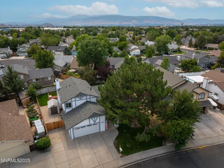 1857 Golden Spike Drive, Sparks, Nevada 89434, 4 Bedrooms Bedrooms, ,3 BathroomsBathrooms,Residential,Residential,Golden Spike Drive,250056424