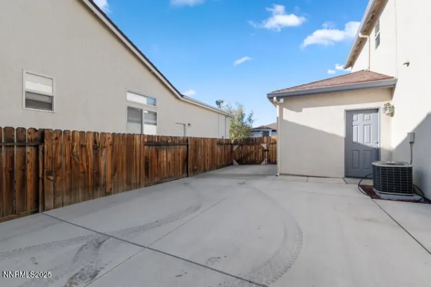 1359 Windridge, Carson City, Nevada 89706, 3 Bedrooms Bedrooms, ,3 BathroomsBathrooms,Residential,Residential,Windridge,250056425