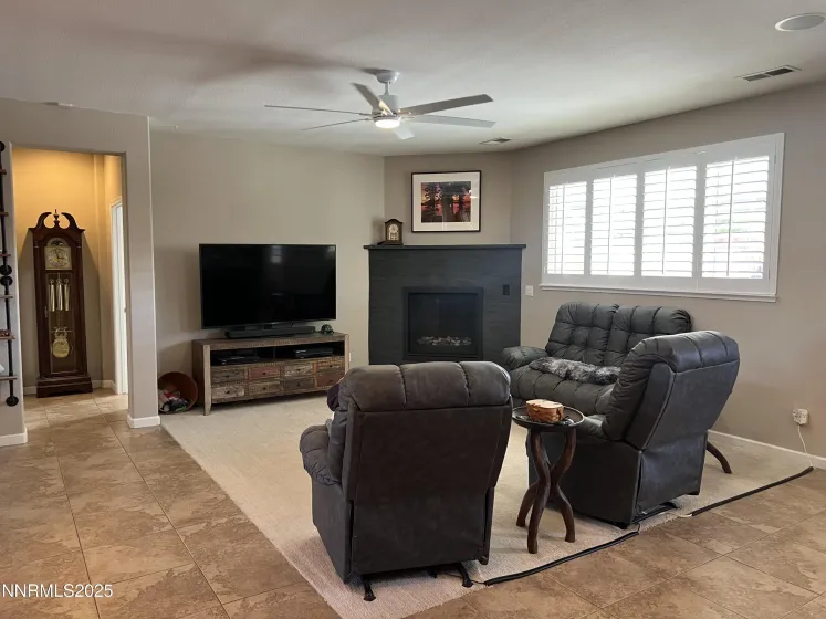 20 Cedar Crest, Dayton, Nevada 89403, 2 Bedrooms Bedrooms, ,2 BathroomsBathrooms,Residential,Residential,Cedar Crest,250056426