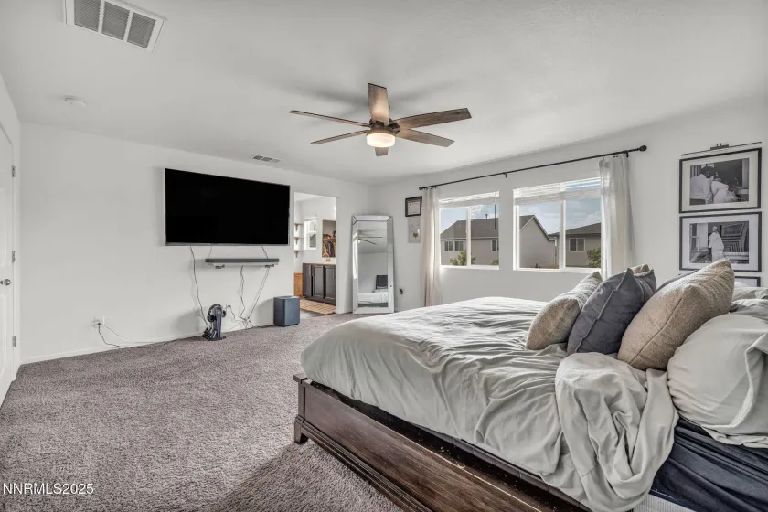 1281 Old Barn, Sparks, Nevada 89436, 4 Bedrooms Bedrooms, ,3 BathroomsBathrooms,Residential,Residential,Old Barn,250056428
