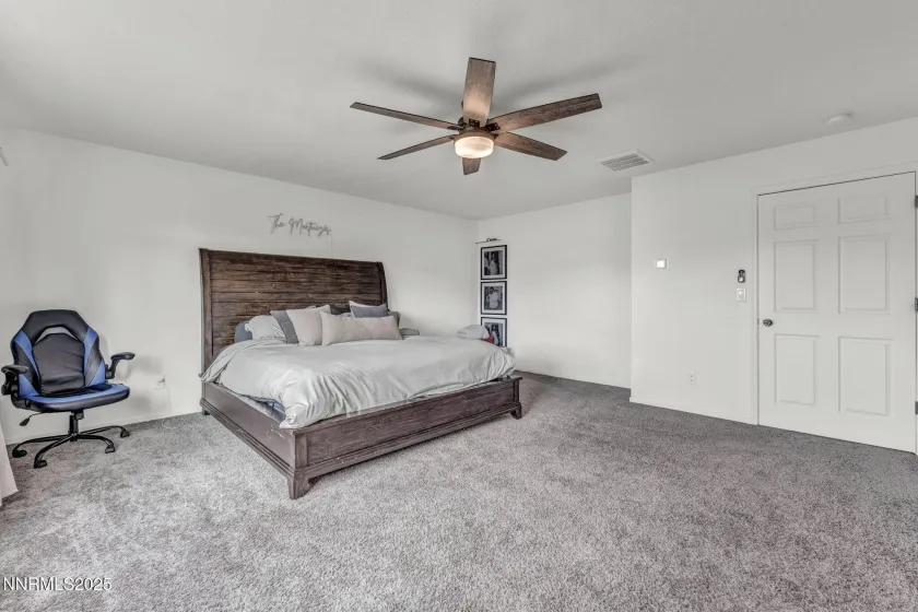 1281 Old Barn, Sparks, Nevada 89436, 4 Bedrooms Bedrooms, ,3 BathroomsBathrooms,Residential,Residential,Old Barn,250056428