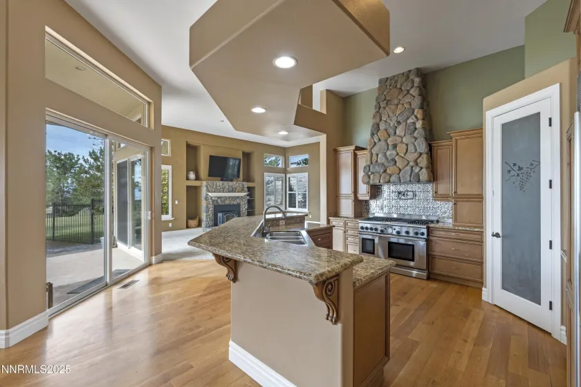 625 Onyo, Sparks, Nevada 89441, 4 Bedrooms Bedrooms, ,5 BathroomsBathrooms,Residential,Residential,Onyo,250056430