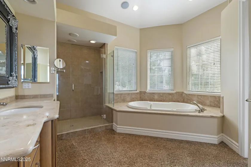 625 Onyo, Sparks, Nevada 89441, 4 Bedrooms Bedrooms, ,5 BathroomsBathrooms,Residential,Residential,Onyo,250056430