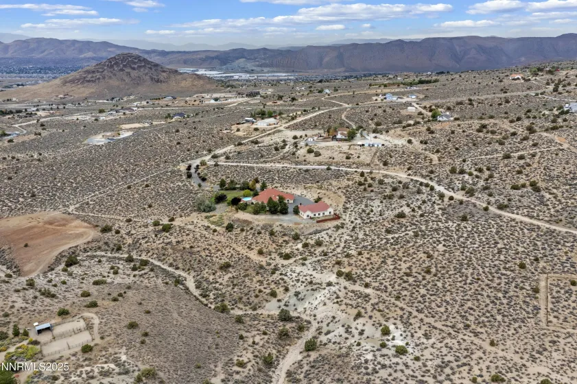 625 Onyo, Sparks, Nevada 89441, 4 Bedrooms Bedrooms, ,5 BathroomsBathrooms,Residential,Residential,Onyo,250056430