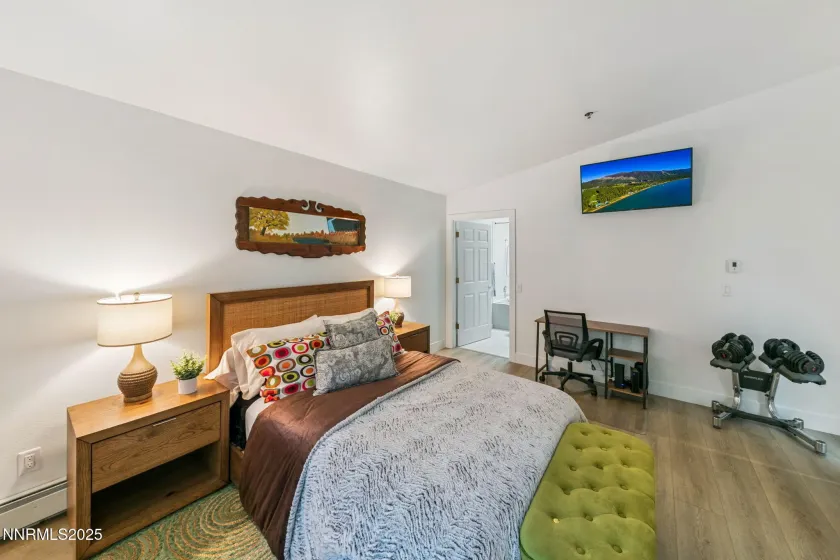 120 Country Club, Incline Village, Nevada 89451, 2 Bedrooms Bedrooms, ,3 BathroomsBathrooms,Residential,Residential,Country Club,250056431