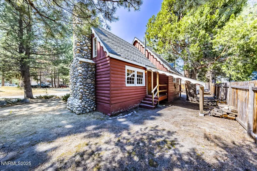 1087 Dedi, South Lake Tahoe, California 96150, 1 Bedroom Bedrooms, ,1 BathroomBathrooms,Residential,Residential,Dedi,250056434