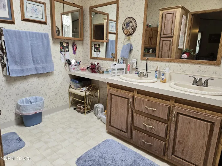 1550 Topaz Ranch, Wellington, Nevada 89444, 3 Bedrooms Bedrooms, ,2 BathroomsBathrooms,Residential,Residential,Topaz Ranch,250056435