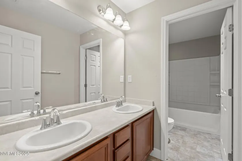 1955 Echo Valley, Reno, Nevada 89521, 4 Bedrooms Bedrooms, ,3 BathroomsBathrooms,Residential,Residential,Echo Valley,250056436