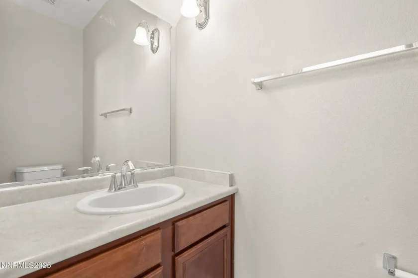 1955 Echo Valley, Reno, Nevada 89521, 4 Bedrooms Bedrooms, ,3 BathroomsBathrooms,Residential,Residential,Echo Valley,250056436