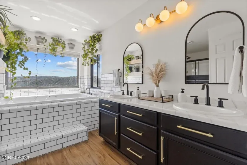 2371 Enterprise, Reno, Nevada 89521, 5 Bedrooms Bedrooms, ,4 BathroomsBathrooms,Residential,Residential,Enterprise,250056437