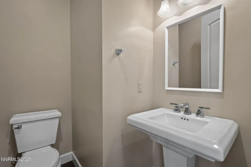 3945 San Donato, Reno, Nevada 89519, 3 Bedrooms Bedrooms, ,3 BathroomsBathrooms,Residential,Residential,San Donato,250056441