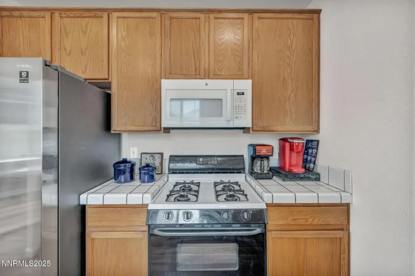 1317 Brooke, Gardnerville, Nevada 89410, 3 Bedrooms Bedrooms, ,2 BathroomsBathrooms,Residential,Residential,Brooke,250056443