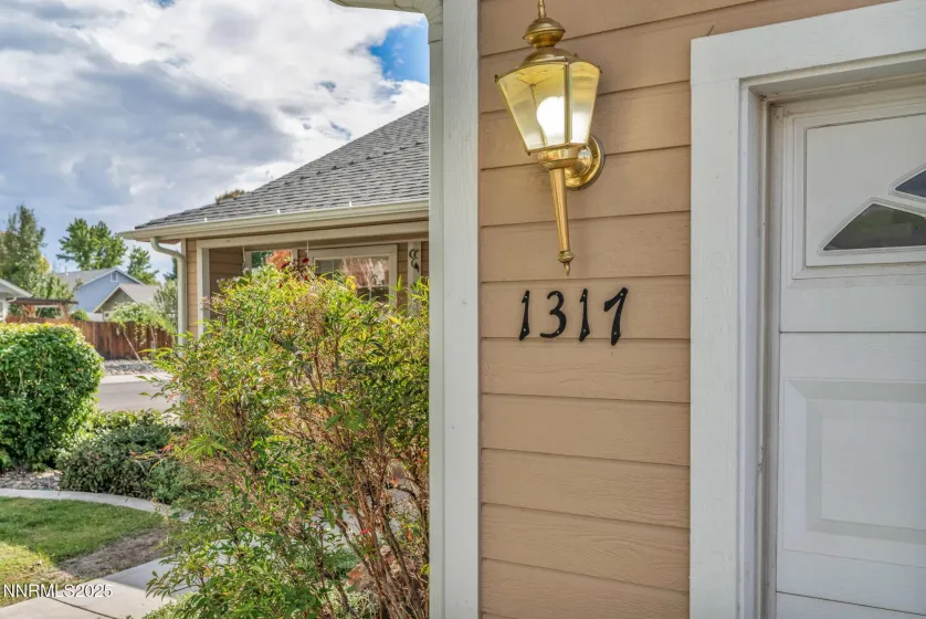 1317 Brooke, Gardnerville, Nevada 89410, 3 Bedrooms Bedrooms, ,2 BathroomsBathrooms,Residential,Residential,Brooke,250056443
