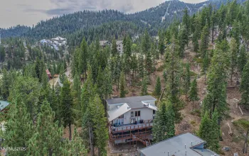761 Milky Way, Stateline, Nevada 89449, 2 Bedrooms Bedrooms, ,1 BathroomBathrooms,Residential,Residential,Milky Way,250056444