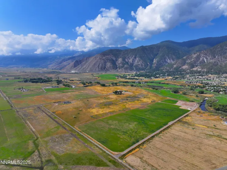 2460 Deerhaven, Minden, Nevada 89423, ,Land,Residential,Deerhaven,250056448