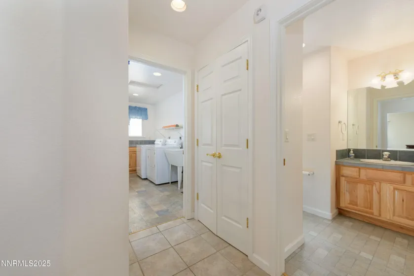 1336 Santa Cruz, Minden, Nevada 89423, 4 Bedrooms Bedrooms, ,3 BathroomsBathrooms,Residential,Residential,Santa Cruz,250056466