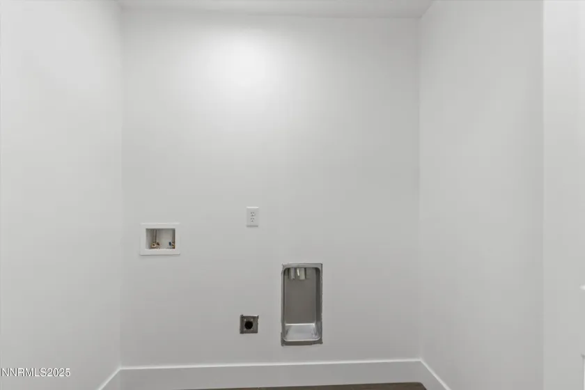 22855 Carriage, Reno, Nevada 89521, 3 Bedrooms Bedrooms, ,2 BathroomsBathrooms,Residential,Residential,Carriage,250054218