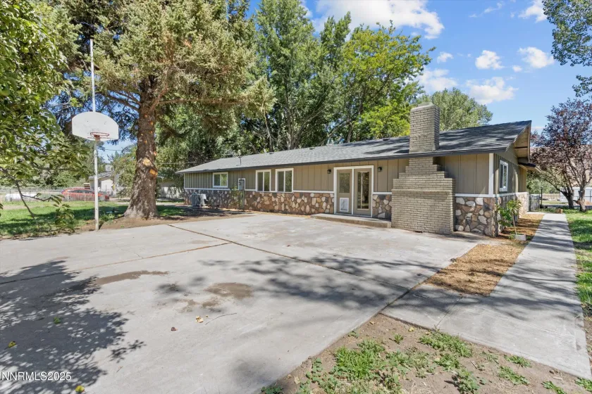 22855 Carriage, Reno, Nevada 89521, 3 Bedrooms Bedrooms, ,2 BathroomsBathrooms,Residential,Residential,Carriage,250054218