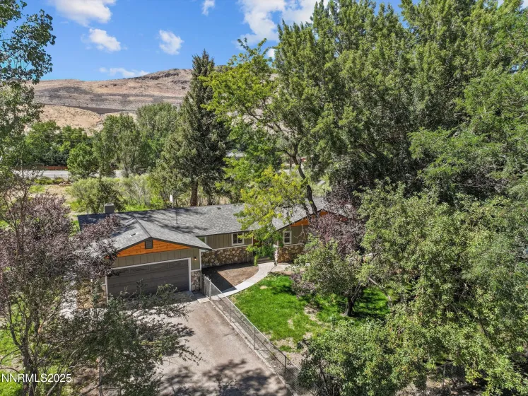 22855 Carriage, Reno, Nevada 89521, 3 Bedrooms Bedrooms, ,2 BathroomsBathrooms,Residential,Residential,Carriage,250054218