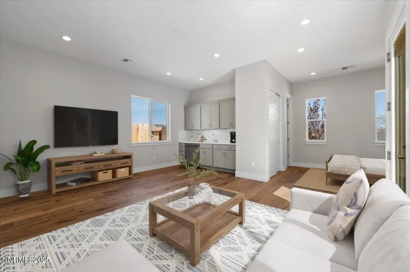 2982 Saddle Peak, Reno, Nevada 89521, 3 Bedrooms Bedrooms, ,4 BathroomsBathrooms,Residential,Residential,Saddle Peak,250053057