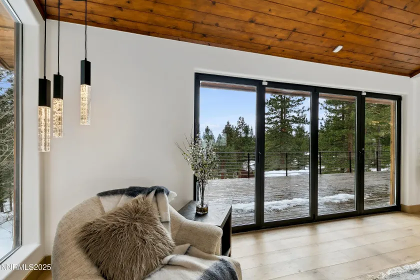 987 Wander, Incline Village, Nevada 89451, 4 Bedrooms Bedrooms, ,4 BathroomsBathrooms,Residential,Residential,Wander,250056457